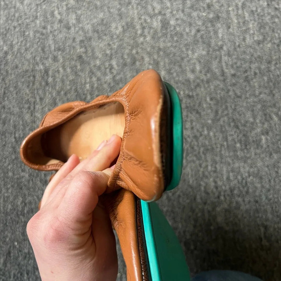 Tieks Tan Flats, size 7 - Picture 6 of 7